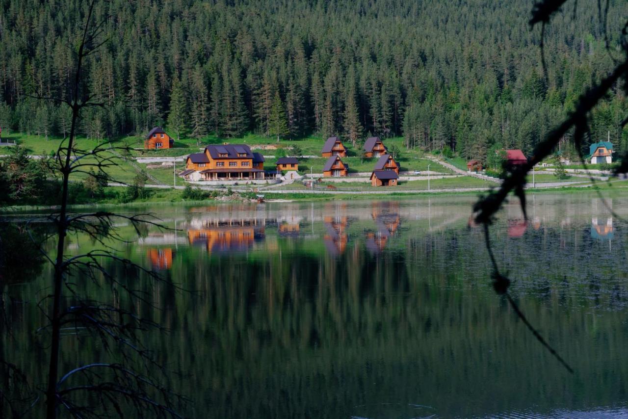 Hotel Etno Selo Zminica à Žabljak Extérieur photo