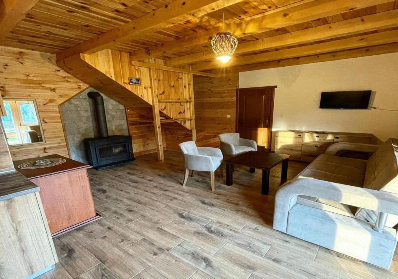 Hotel Etno Selo Zminica à Žabljak Extérieur photo