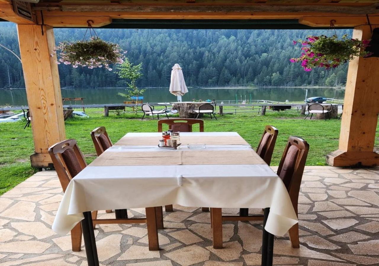Hotel Etno Selo Zminica à Žabljak Extérieur photo