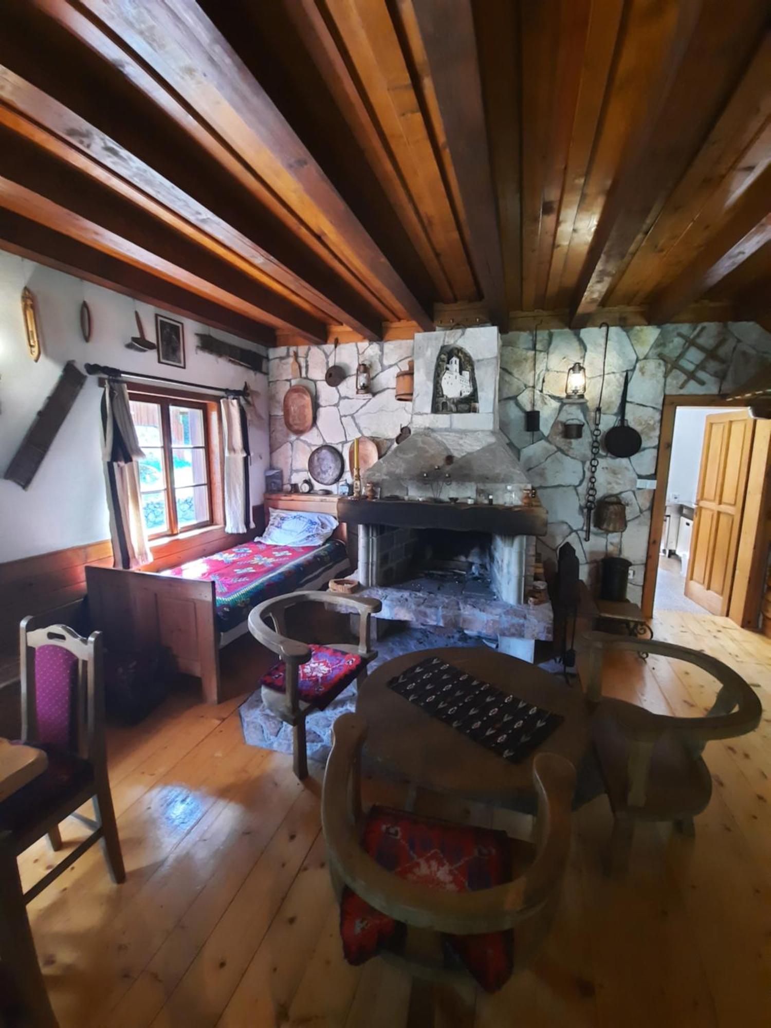 Hotel Etno Selo Zminica à Žabljak Chambre photo